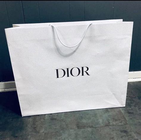 dior paper shopping bag.